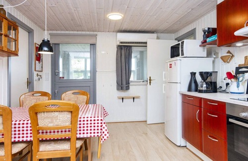 Hejlsminde Strand House | 4 star holiday home in Hejls-By Traum