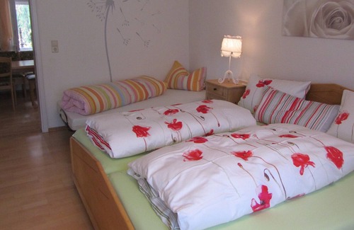 Berghaupten Apartment | 4 Sterne Ferienwohng "rosenblick" Erdgeschoss