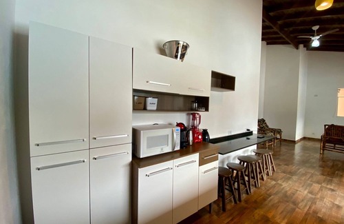 Mococa House | 4 SUITES *Cond. Closed Mar Verde *Air *Pool *Wiffi *Nearby. Mococa Beach!