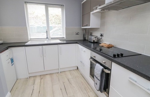 Wark Cottage | 4 TYNE VIEW, pet friendly, with open fire in Wark