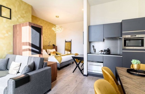 Oudenaarde House | 4 Units | 1 Double + Sofa | Near Oudenaarde Town Hall