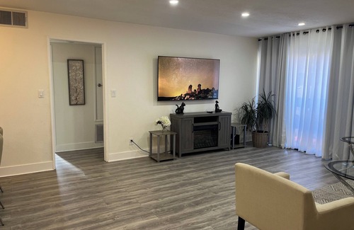 Downtown Apartment | 4. Wonderful 2-Bd 2-Bth City center