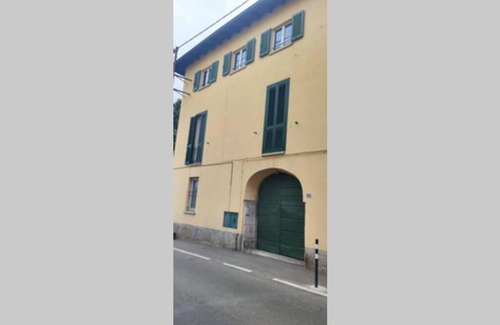 Cremnago Apartment | 40 m² Apartment ∙ 1 bedroom ∙ 4 guests