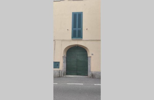 Cremnago Apartment | 40 m² Apartment ∙ 1 bedroom ∙ 4 guests