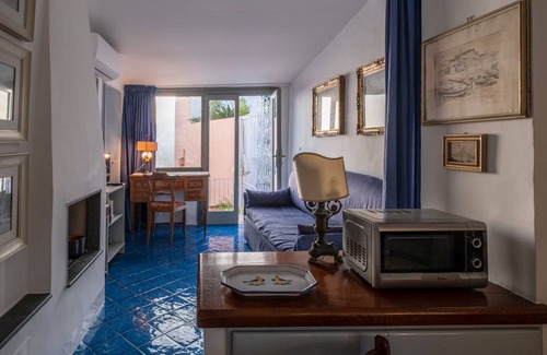 Ischia Porto Apartment | 40 m² Apartment ∙ 1 bedroom ∙ 4 guests