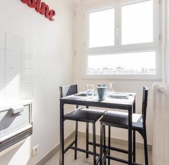 Passy Apartment | 40 m² Apartment ∙ 1 bedroom ∙ 4 guests