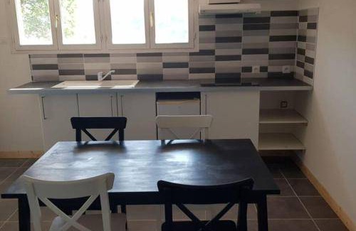 Dortan Apartment | 40 m² Apartment ∙ 2 bedrooms ∙ 4 guests