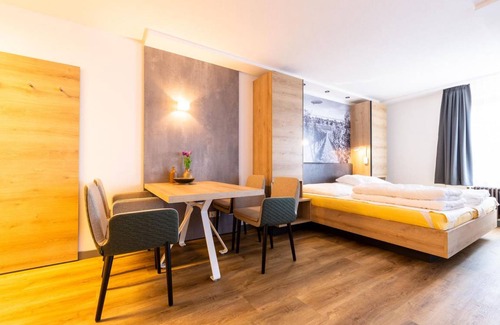 Immenstaad am Bodensee Apartment | 40 m² Apartment ∙ 1 bedroom ∙ 3 guests