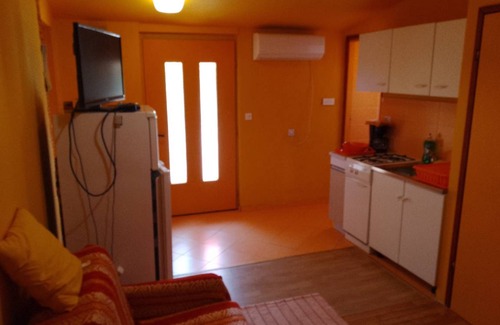 Veli Losinj Apartment | 40 m² Apartment ∙ 3 bedrooms ∙ 6 guests