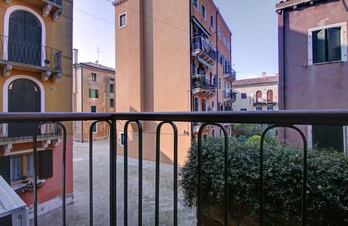 Cannaregio Apartment | 40 m² Apartment ∙ 1 bedroom ∙ 3 guests