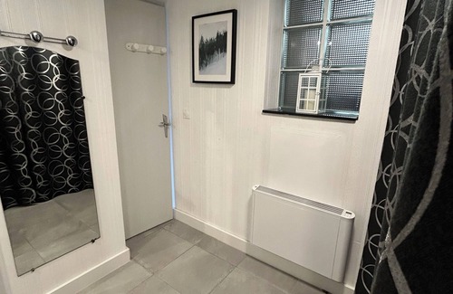 Gard Rhodanien Apartment | 40 m2 apartment with small terrace and parking space