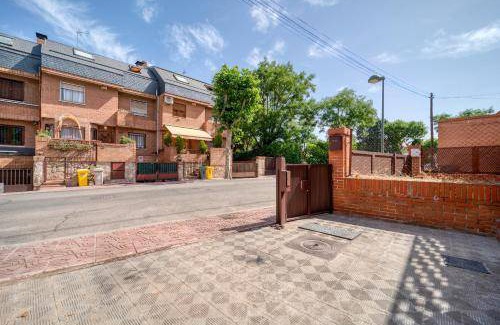 Pozuelo de Alarcon Bed & Breakfast | 40 m² Bed and breakfast ∙ 4 guests