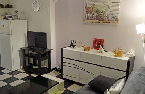 Vals-les-Bains Apartment | 40 m² gîte rental for 2 to 4 people
