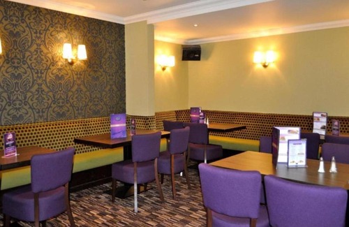 Dumbarton Hotel | 40 m² Hotel ∙ 10 guests