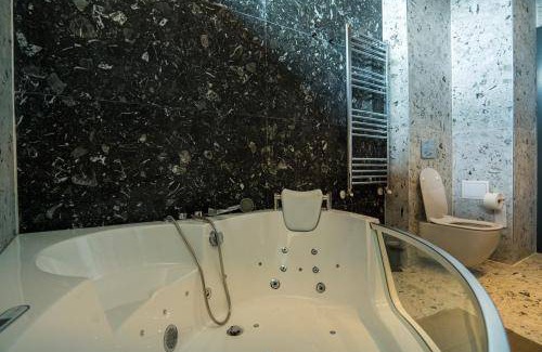 rayon Triaditsa Apartment | 400 m² Apartment ∙ 4 bedrooms ∙ 8 guests