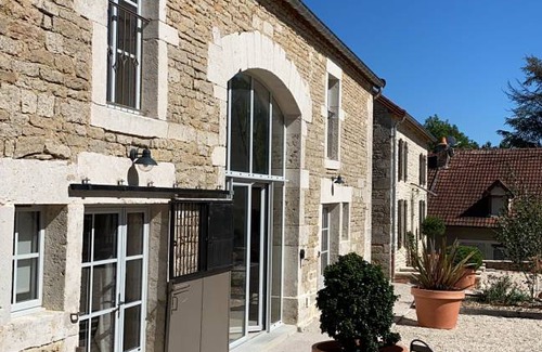 Chailly-sur-Armancon House | 400 m² House ∙ 5 bedrooms ∙ 10 guests