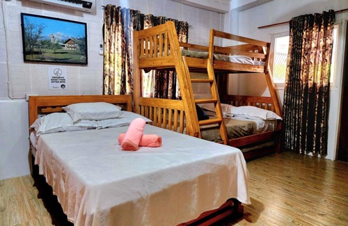 San Juan House | 400 m² House ∙ 3 bedrooms ∙ 25 guests