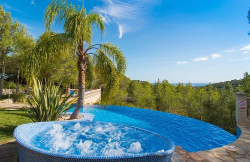 Manacor House | 400 m² House ∙ 6 bedrooms ∙ 12 guests