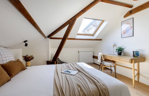 Bagneux Resort | 400 m² Private room ∙ 1 bedroom ∙ 16 guests