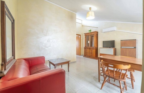 Zona XVIII Capannelle Apartment | 400 meters from metro A