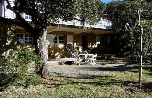 Ramatuelle House | 400m from the beach, garden level with 1.250 m2 of enclosed land