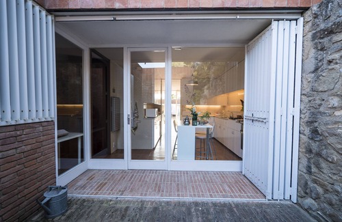 Sant Feliu de Codines House | 400m2 swimming pool. Architect Coderch. 35min BCN