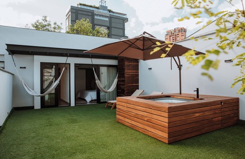 Las Lomas I House | 401 - Private Rooftop hot tub & Bbq 2BR Steps from Your Bed