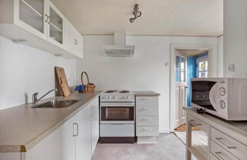 Borre House | 4010-Borre-Thyravej-28