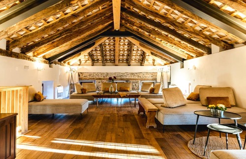 Slap Villa | 402 m² Villa ∙ 5 bedrooms ∙ 18 guests