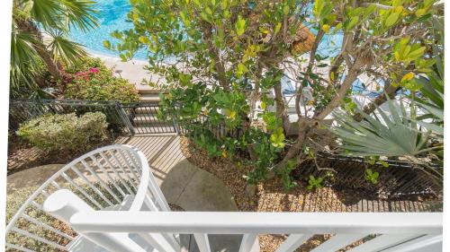 Rock Harbor Apartment | 408 Mariners Club