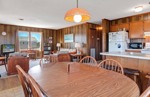 Kitty Hawk Cottage | 4085 Ten Forward * 5 Min Walk to Beach