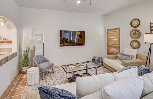 St. George Villa | 41 Amira BUSHMAN · 2 Master King SuitesPools*HotTub*Gym New $ Reduced