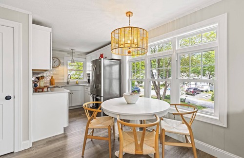 York Beach House | 41 Highland Ave – A Classic Coastal Retreat in the Heart of the Nubble