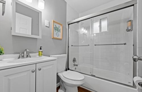 St. Charles Apartment | 411 San Juan Recently Renovated 2 Bedroom TownHome