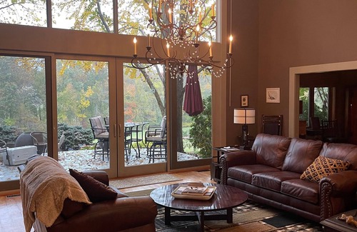 Croom House | 42 Acres of Serenity & Nature Just15 Miles To Annapolis