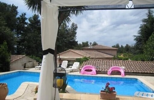 Grand Sud Apartment | 42 m2 air-conditioned apartment in villa with swimming pool, AIX EN PROVENCE