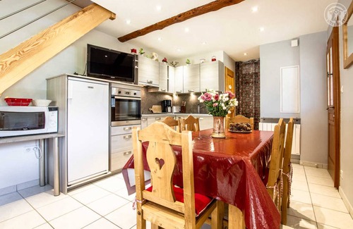Saint-Sorlin-d'Arves House | 42 m² Gîte ∙ 2 bedrooms ∙ 6 guests