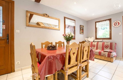 Saint-Sorlin-d'Arves House | 42 m² Gîte ∙ 2 bedrooms ∙ 6 guests