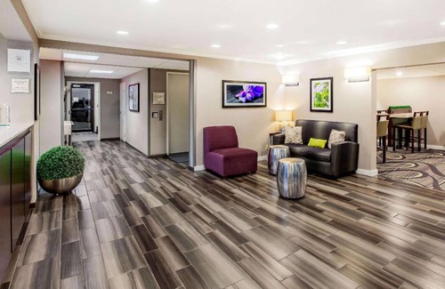 Baytown Hotel | 42 m² Hotel ∙ 127 guests