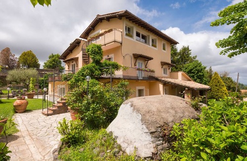 Rocca di Papa Villa | 420 m² Villa ∙ 4 bedrooms ∙ 9 guests