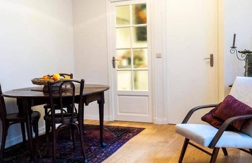 Asiatique Apartment | 43 m² Apartment ∙ 1 bedroom ∙ 3 guests
