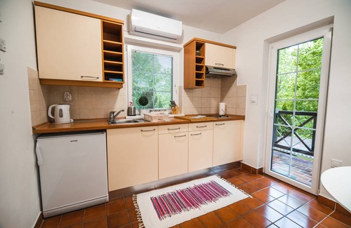 Podcetrtek Apartment | 43 m² Apartment ∙ 1 bedroom ∙ 2 guests