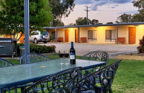 Euroa Hotel | 44 m² Motel ∙ 5 guests