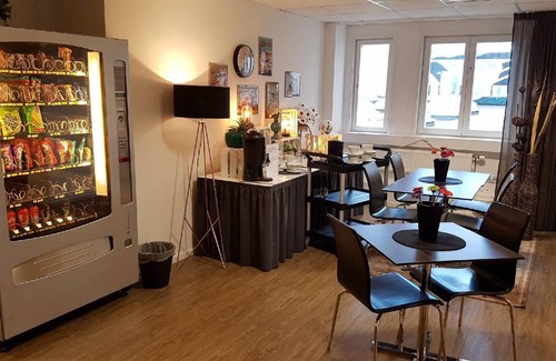 Slagsta Apartment | 44 m² Serviced apartment ∙ 4 guests