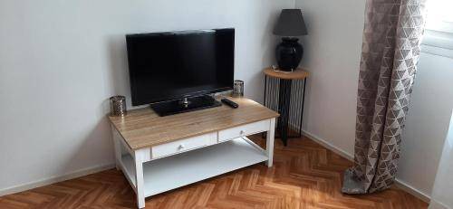 Joue-les-Tours Apartment | 45 m² Apartment ∙ 1 bedroom ∙ 5 guests