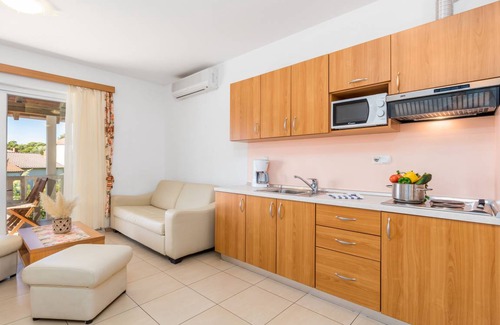 Rab Apartment | 45 m² Apartment ∙ 1 bedroom ∙ 4 guests