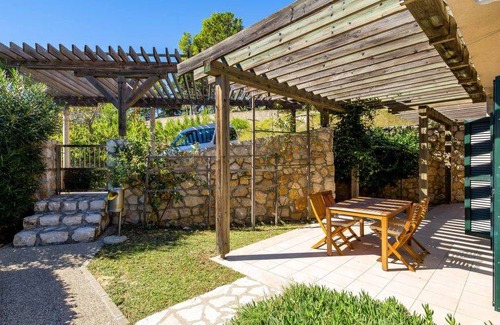 Rab Apartment | 45 m² Apartment ∙ 1 bedroom ∙ 4 guests