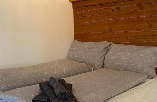 Unterseen Apartment | 45 m² Apartment ∙ 1 bedroom ∙ 4 guests