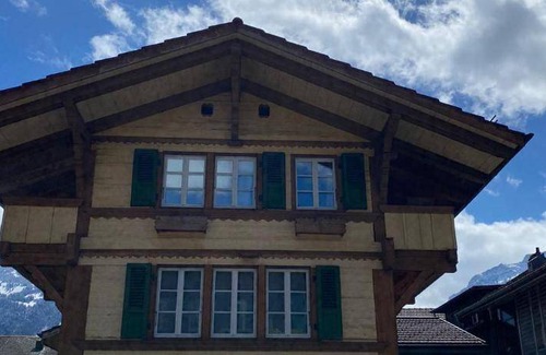 Unterseen Apartment | 45 m² Apartment ∙ 1 bedroom ∙ 4 guests