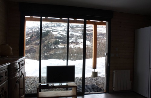 Orcieres Apartment | 45 m2 ground-floor apartment in a wooden chalet